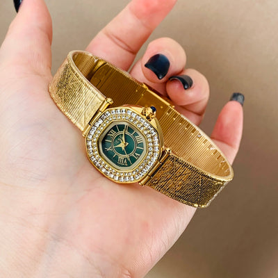 Ladies Diamond Bezel Quartz Watch Vintage Style