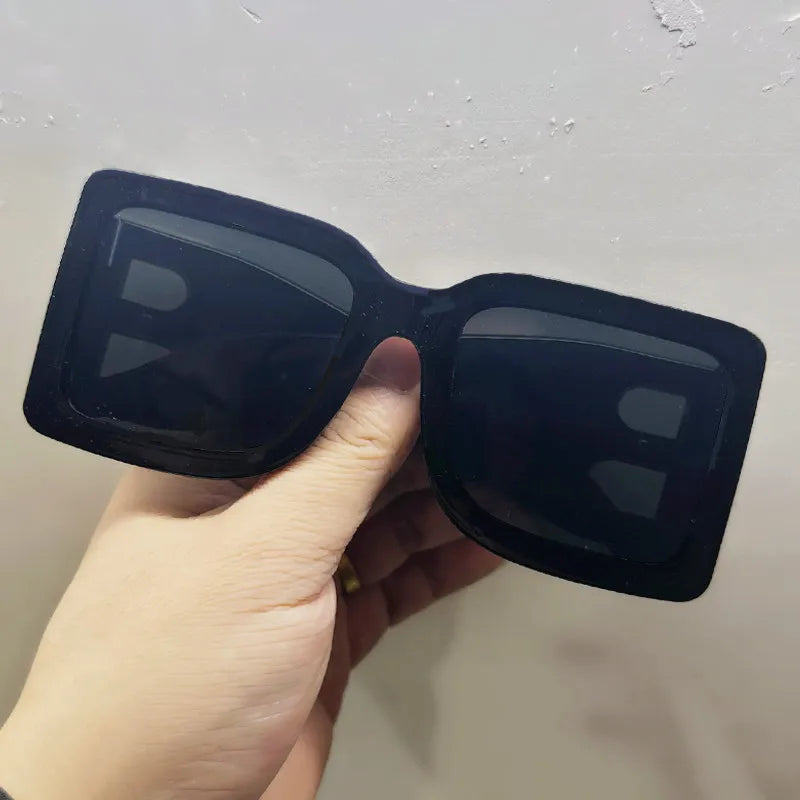 Oversized Square Sunglasses UV400 Gradient Lens