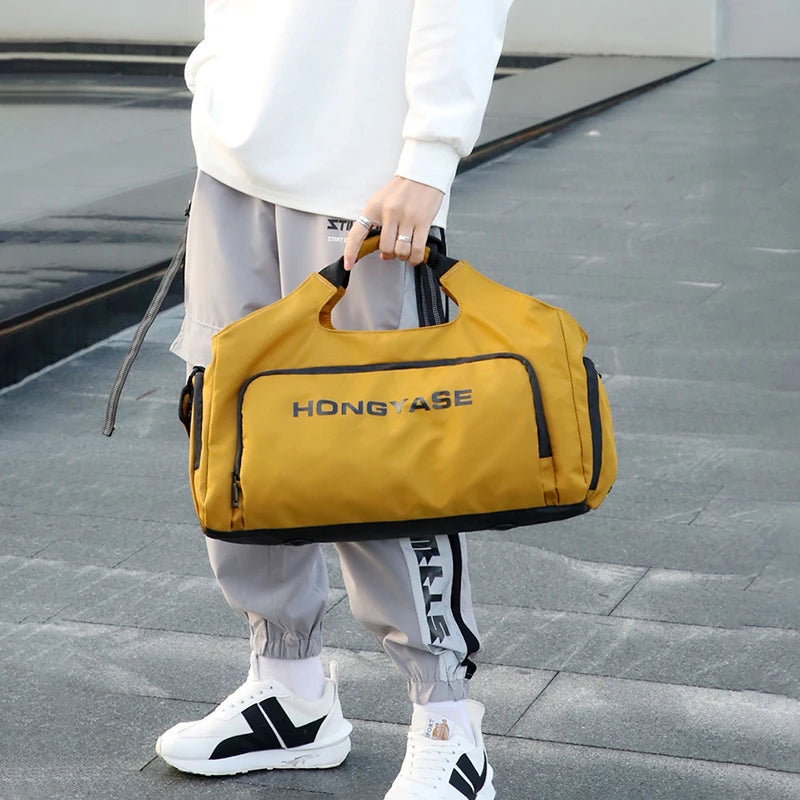 Gym Sports Duffel Bag Waterproof 20 To 35L Capacity