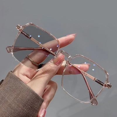 Photochromic Glasses With Translucent Frame Elegance - WO2MEN
