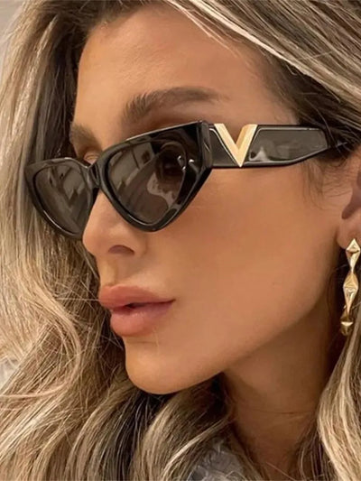 Cat Eye Sunglasses With V Accent Frame Everyday Style - WO2MEN