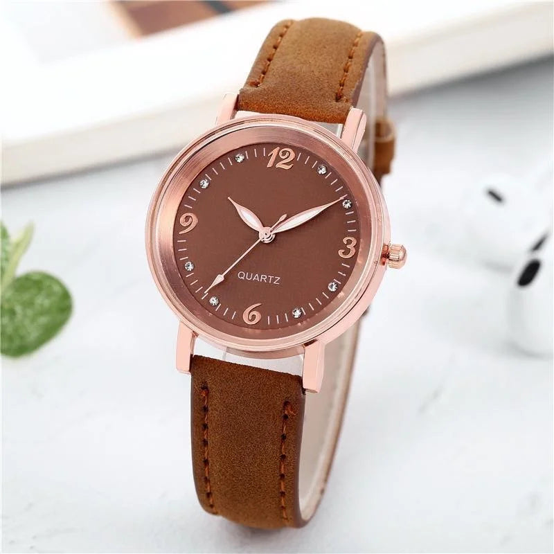 Women Leather Band Quartz Watch with Crystal Markers